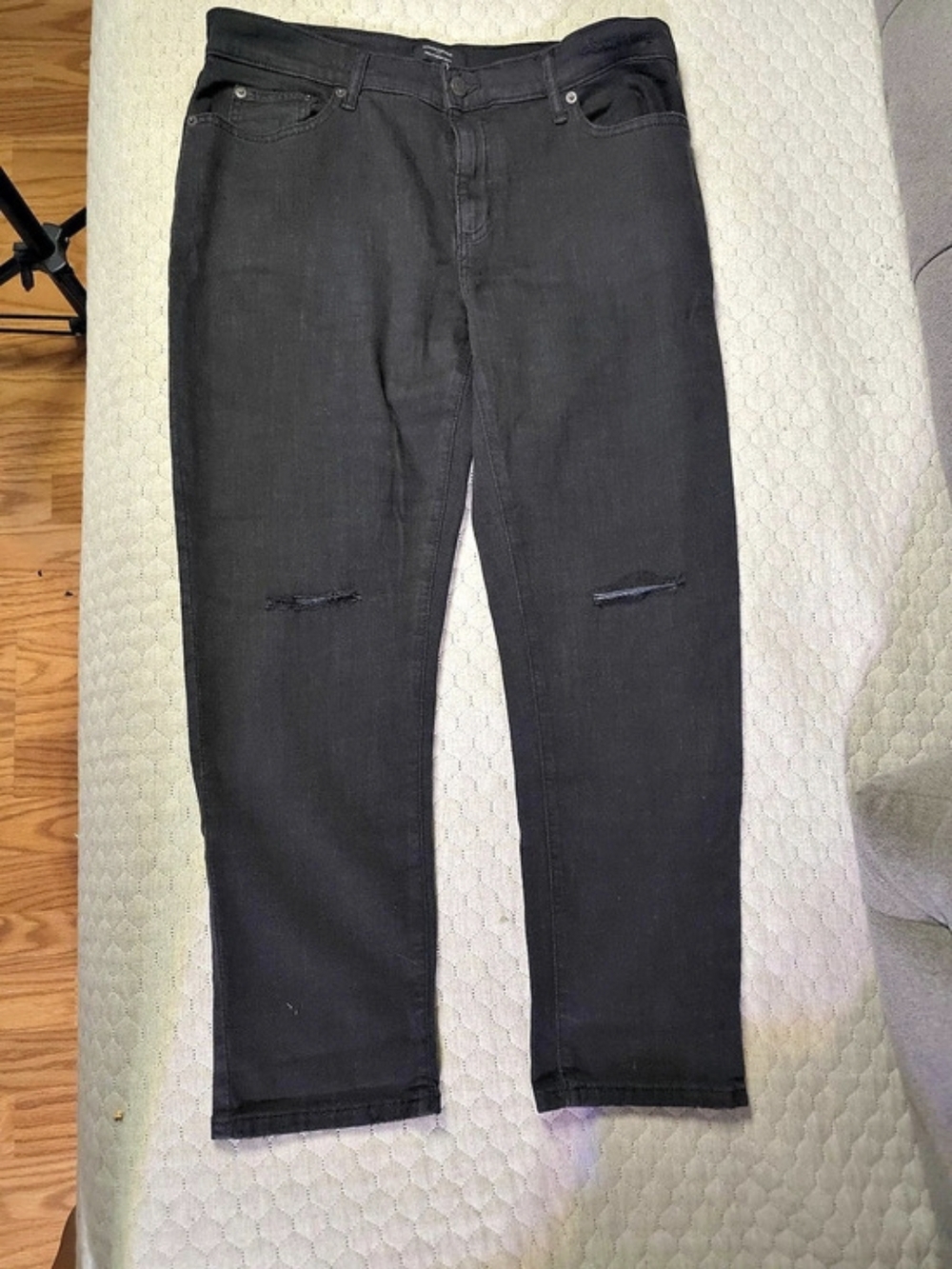 Banana Republic Women's Black Distressed Jeans